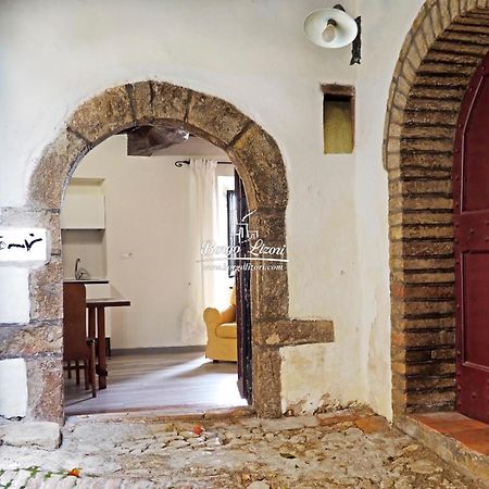 Relais Borgo Lizori Country House Campello sul Clitunno Ngoại thất bức ảnh
