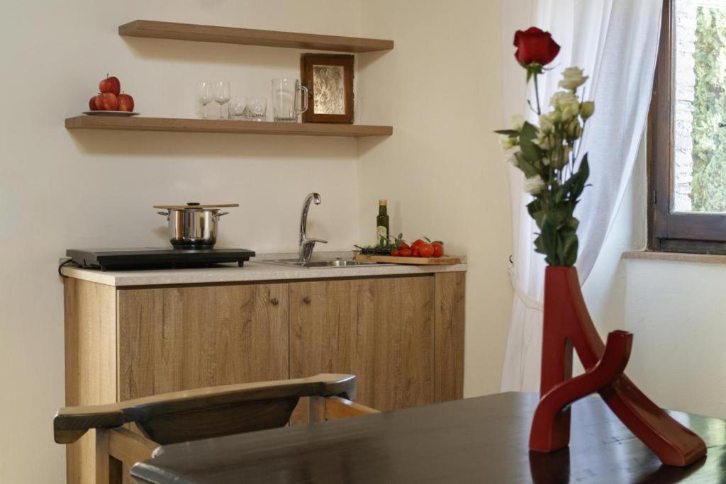 Relais Borgo Lizori Country House Campello sul Clitunno Ngoại thất bức ảnh