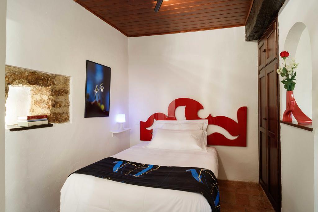 Relais Borgo Lizori Country House Campello sul Clitunno Ngoại thất bức ảnh