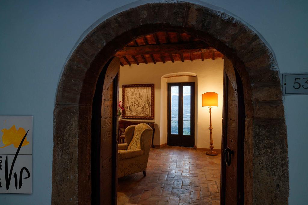 Relais Borgo Lizori Country House Campello sul Clitunno Ngoại thất bức ảnh