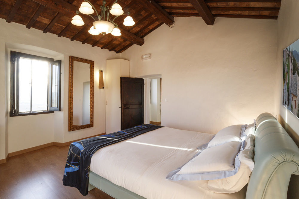 Relais Borgo Lizori Country House Campello sul Clitunno Ngoại thất bức ảnh