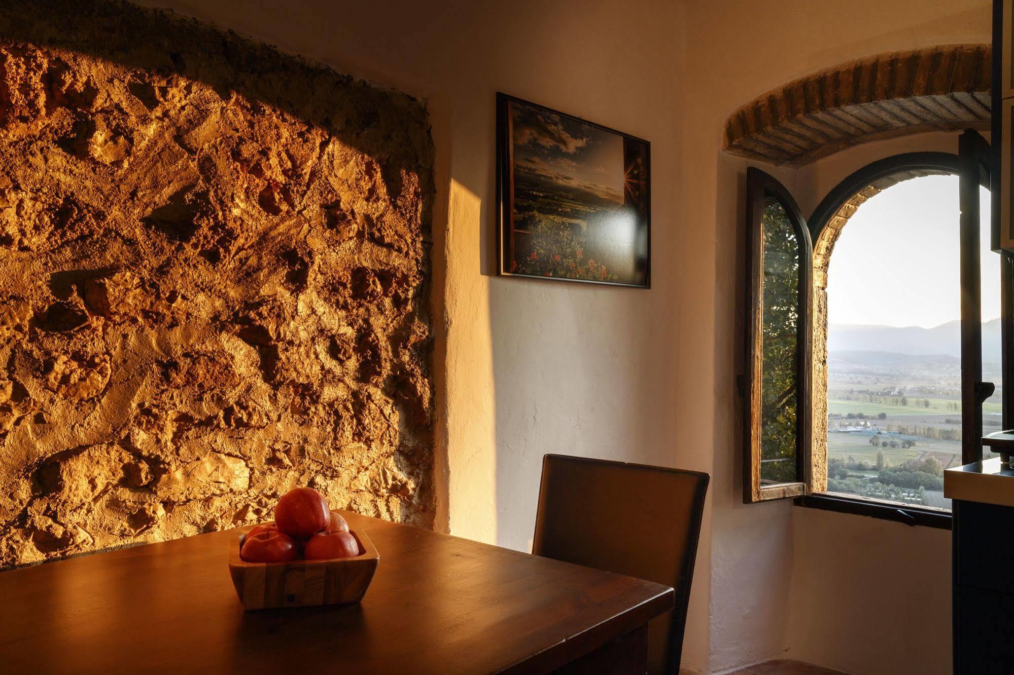 Relais Borgo Lizori Country House Campello sul Clitunno Ngoại thất bức ảnh