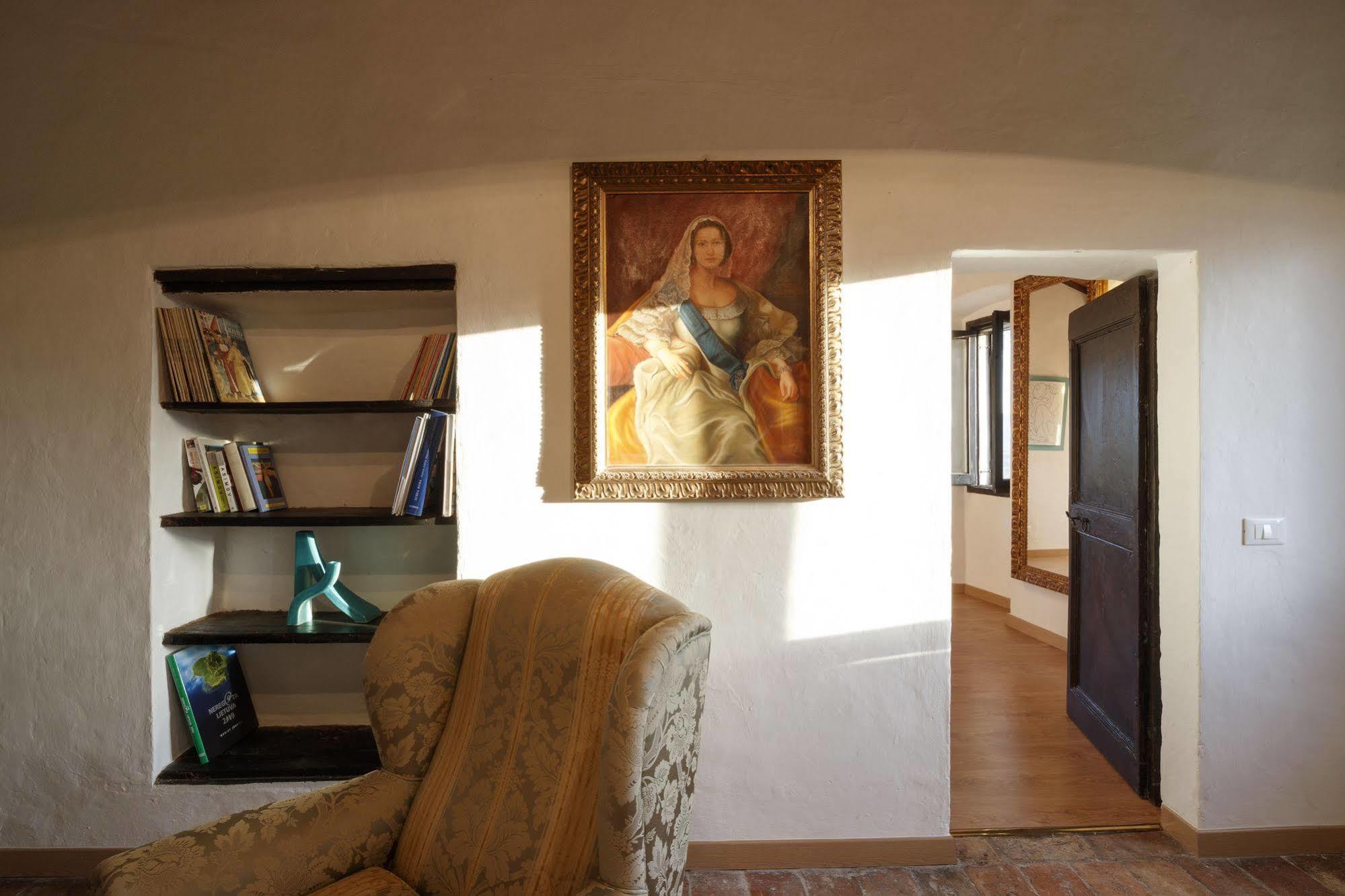 Relais Borgo Lizori Country House Campello sul Clitunno Ngoại thất bức ảnh