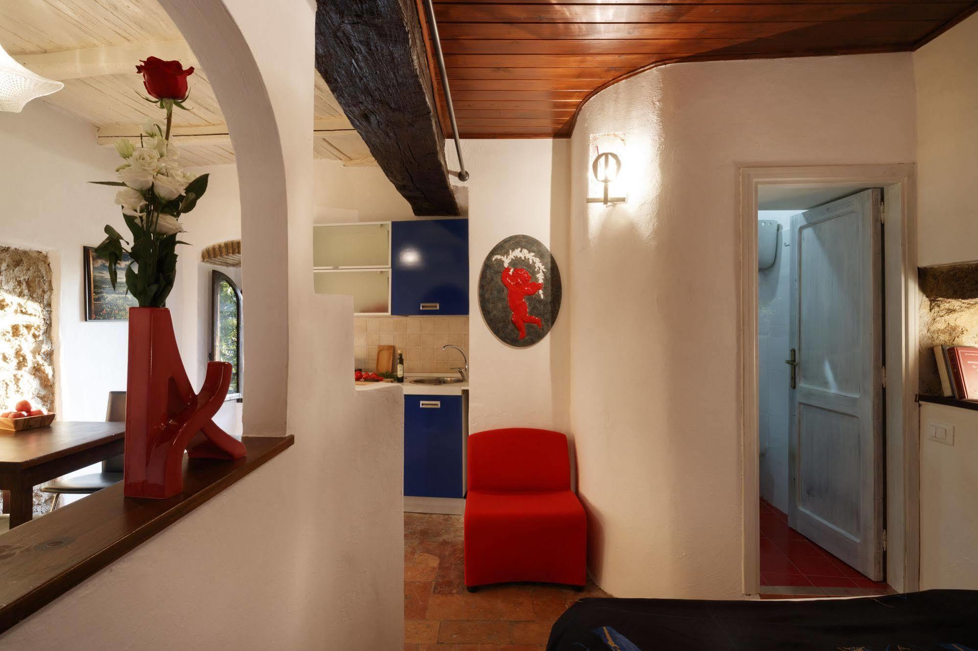 Relais Borgo Lizori Country House Campello sul Clitunno Ngoại thất bức ảnh